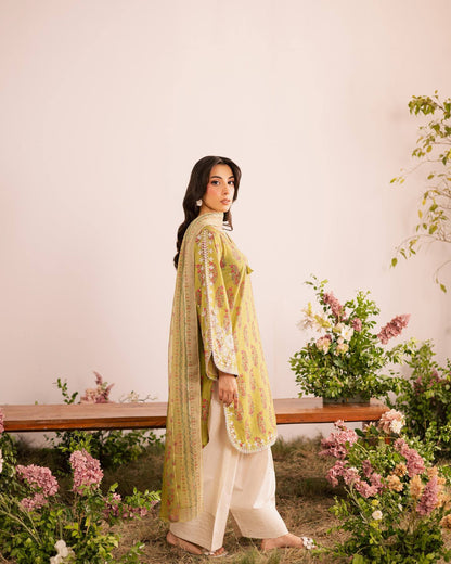 Meadow Grace Floral Farsi Salvar Kurta Set