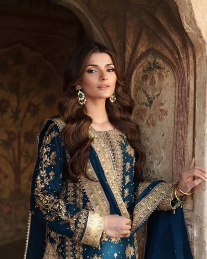 A majestic blend of heritage and haute couture Suit Set