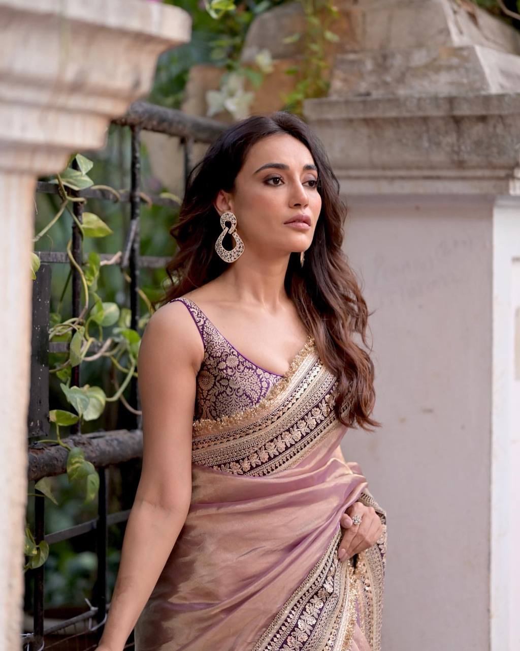 Lavendré Gulzaar Regal Handwoven Silk Saree