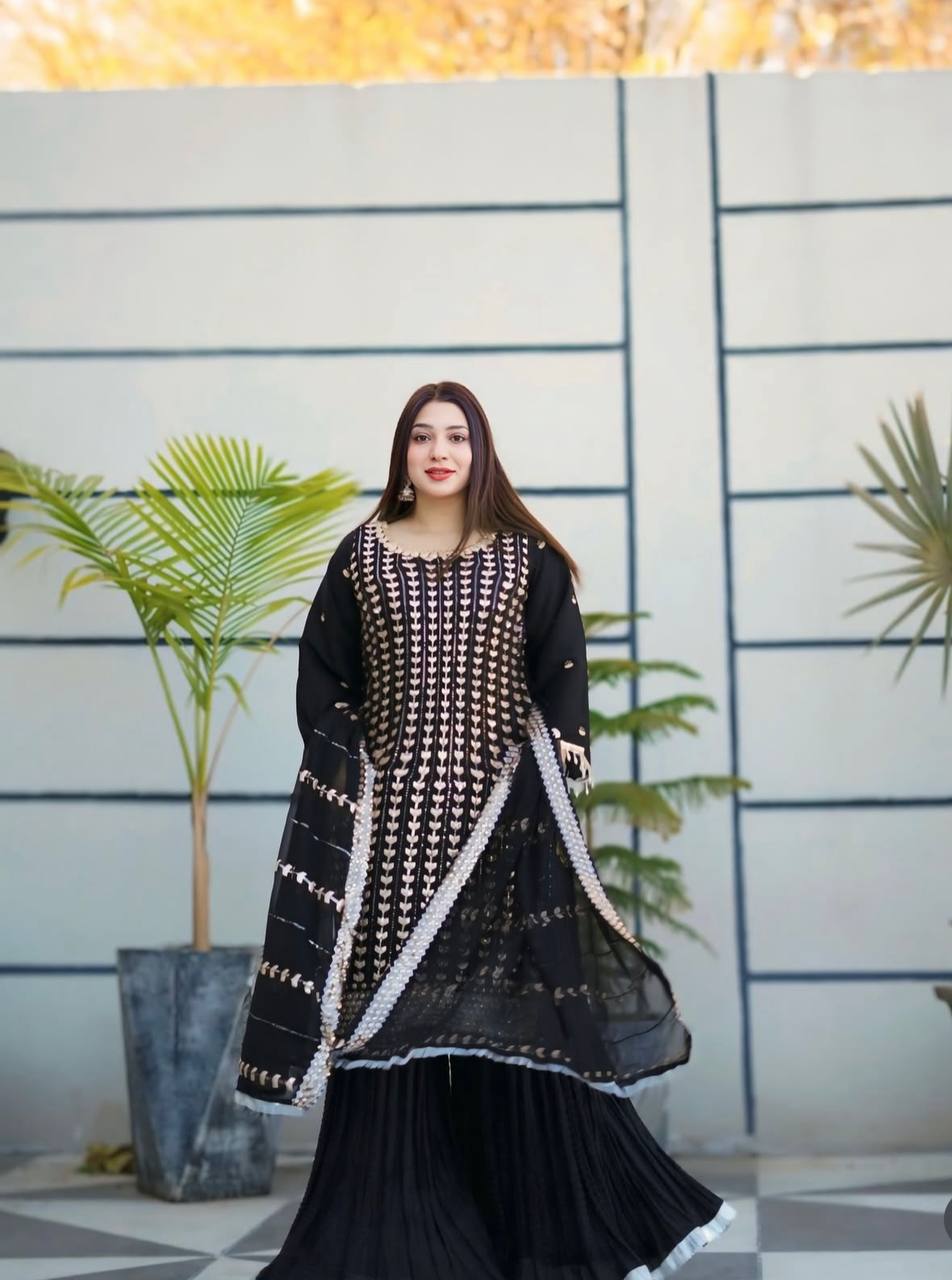Designer Black Ready To Wear Crystal Mirror & Gota Embroidery Set