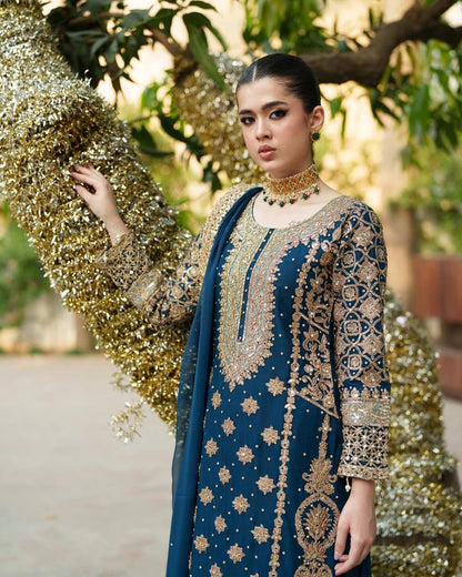 Dastaan e Neelum A Royal Chronicle Woven in Midnight and Gold Suit
