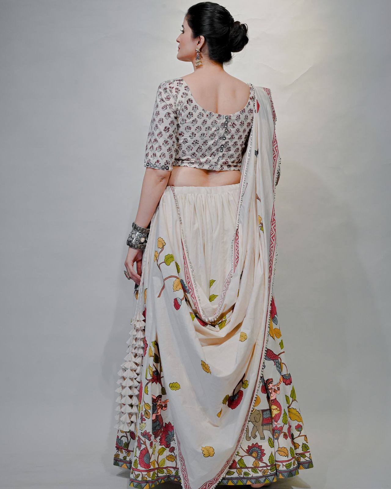 The Carnival Couture Gamathi work And Real Mirror work Tradition Lehenga Choli