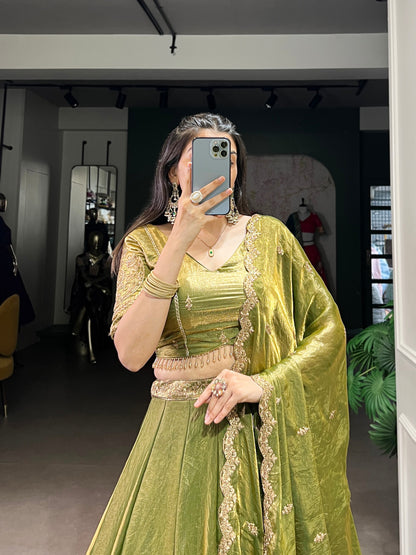 Rang-e-Mehal – A Royal Symphony of Silk Lehenga Choli