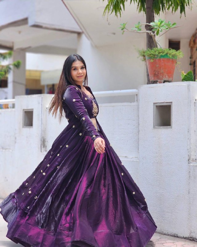 Kohinoor Royale  Modern Shrug  Lehenga Set