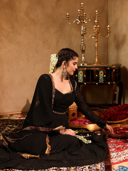 Shahzaadi Black Hand Embroidered Anarkali Suit Set