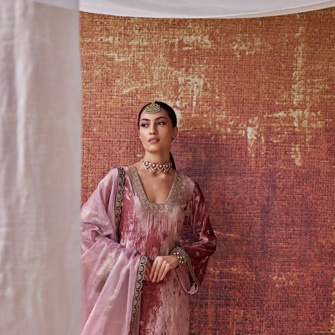 Kiyana Velvet Crush Partywear Set