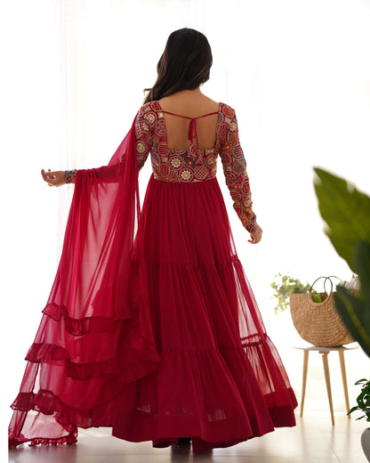 The Midnight Serenade of Starlit Silk and Timeless Elegance