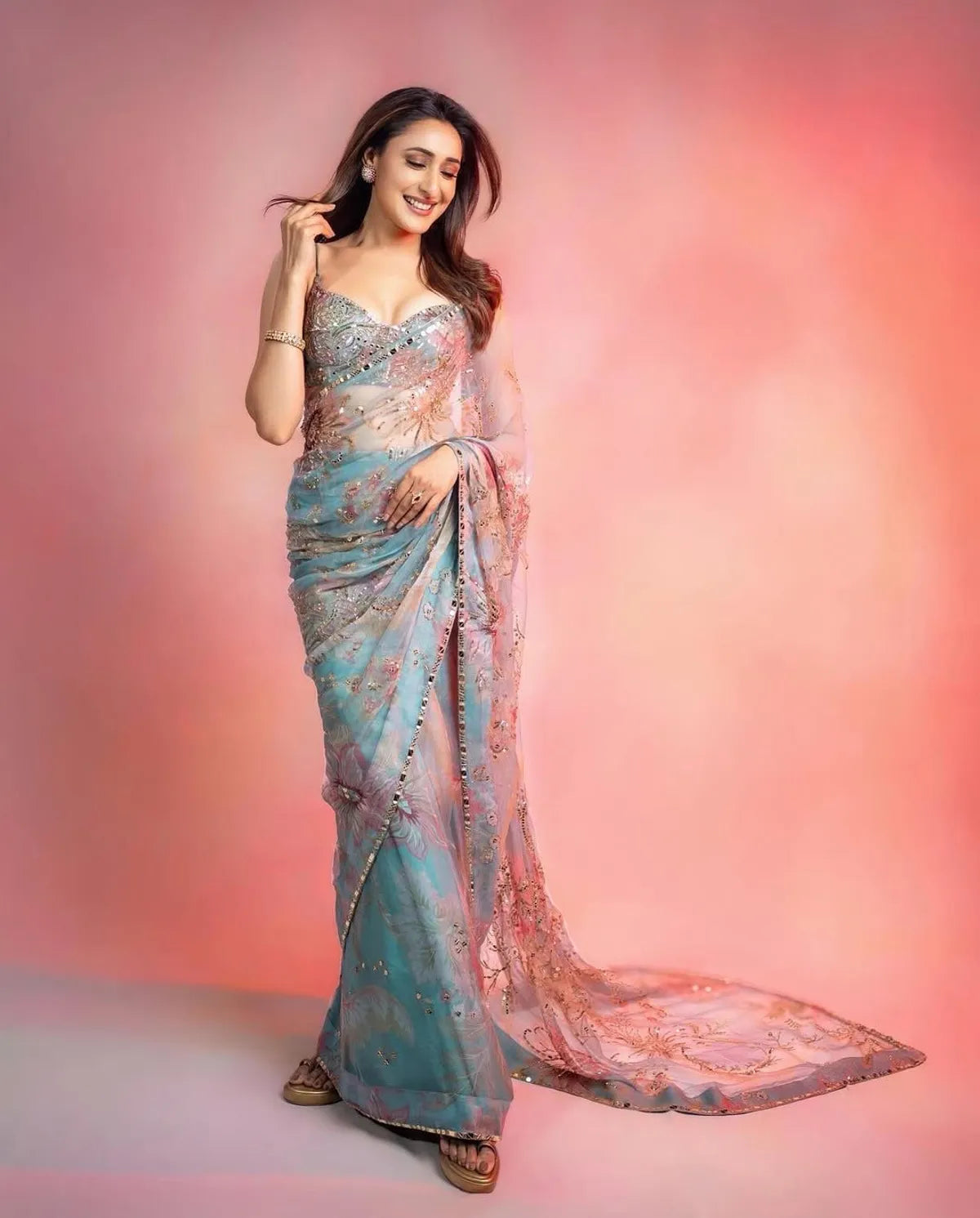 Elegance Redefined  Pragya Jaiswal in Aiza Saree