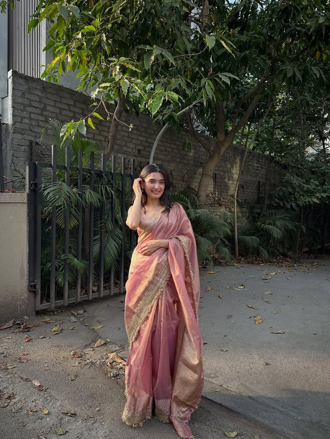 Avni Rose Pink Banarasi Premium Semi Katan Softy Silk Saree