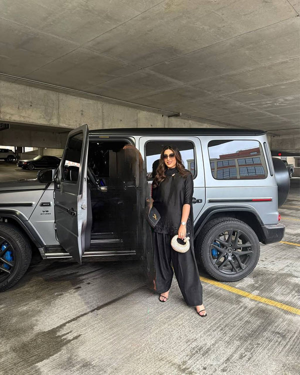 Midnight Elegance Thread Embroidery Farshi Shalwar Set