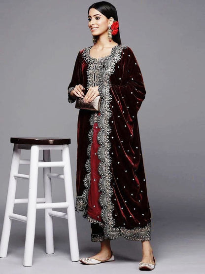 NoorVel Luxe Heavy Velvet Embroidered Kurti-Plazzo Set with Dupatta