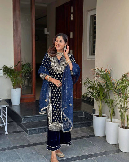 Raniya Premium Velvet Traditional Suit Set