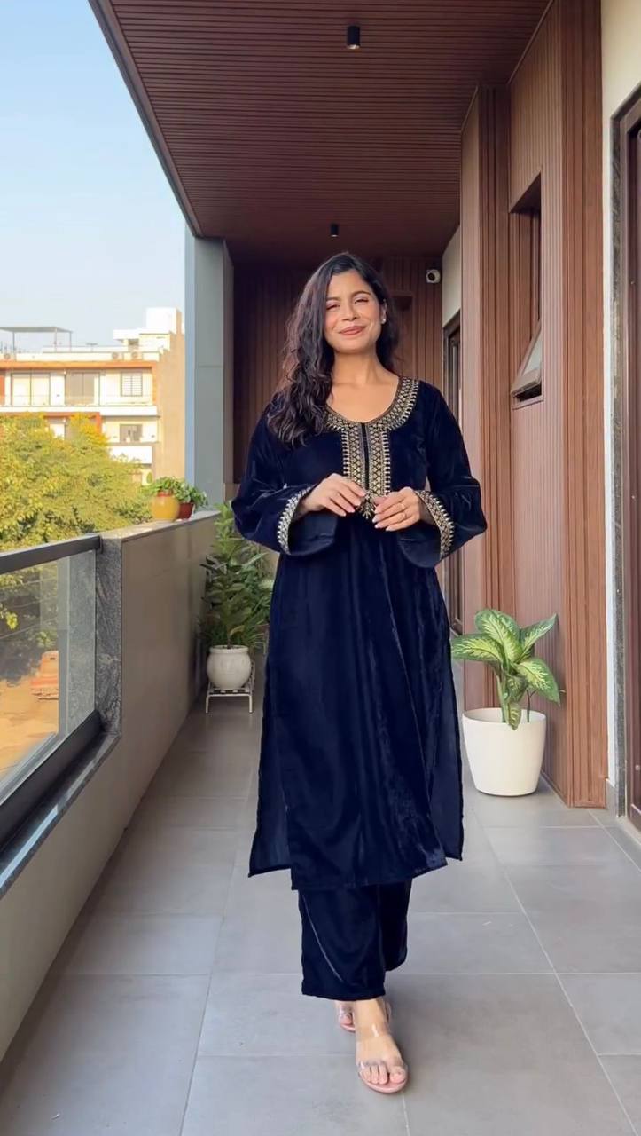 Nazneen Royal Elegance Awaits Velvet suit