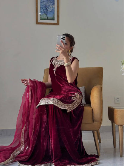 Maelira’s Opulent Designer Velvet Sharara Suit