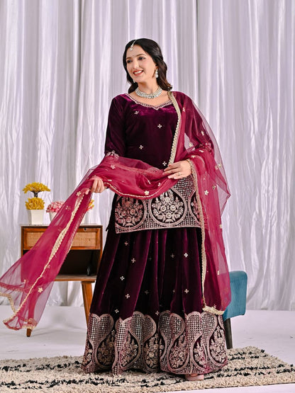 Naysa Sapphire Bloom Embroidered Velvet Sharara Set