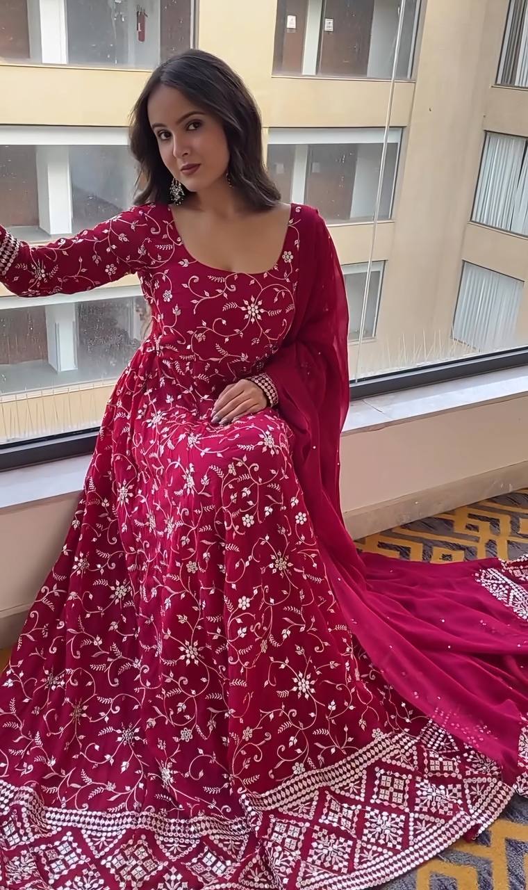 Zareen Ziya Anarkali Ensemble