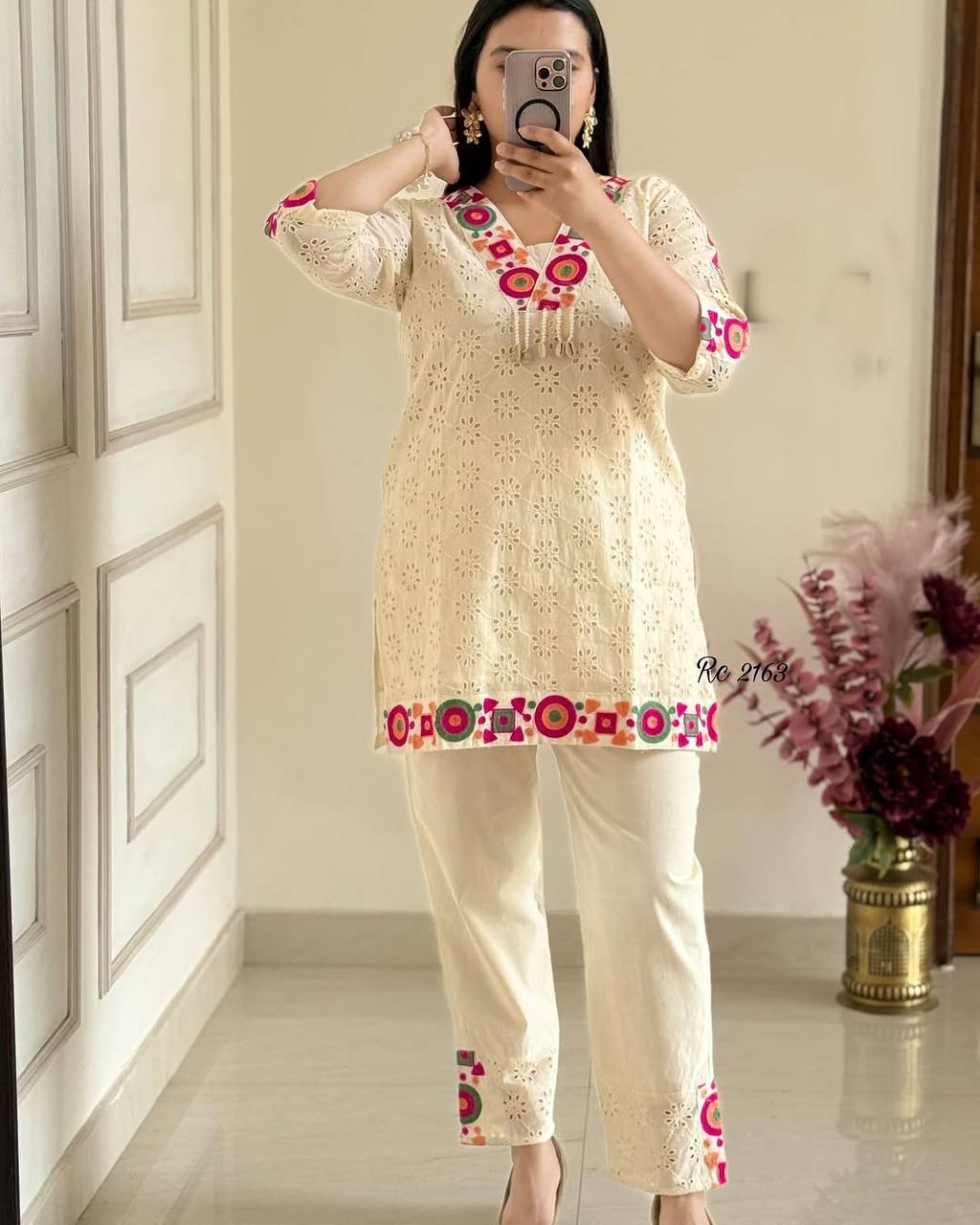 Ivory Charm Mirror-Thread Kurta Set with Vibrant Geometric Accents