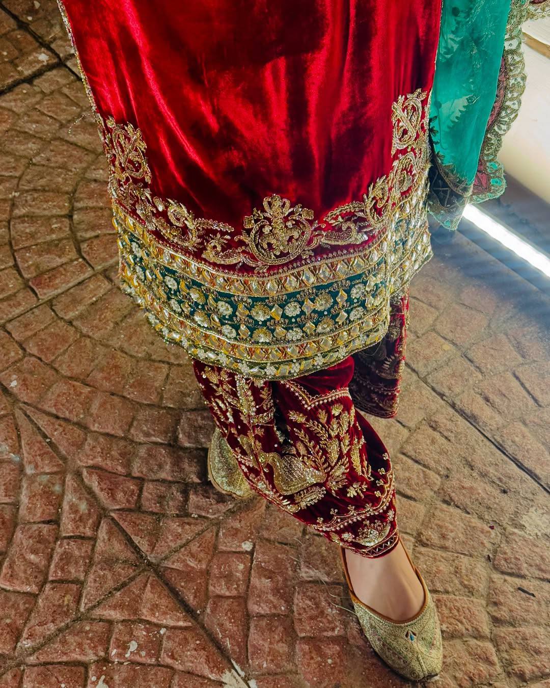 Noir Luxe Embroidered Velvet Set