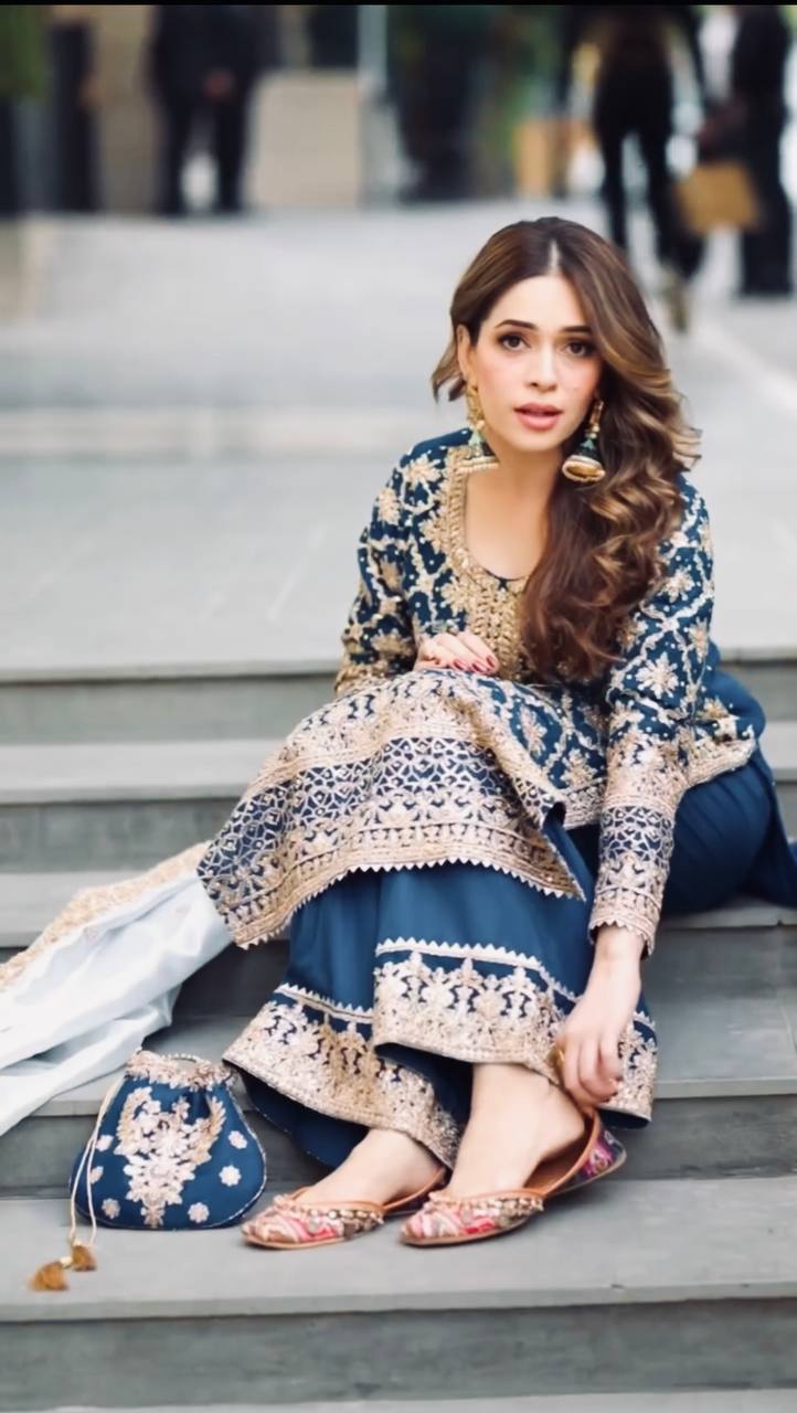 Aadhira Chain-Stitch Embroidered Georgette Suit Set