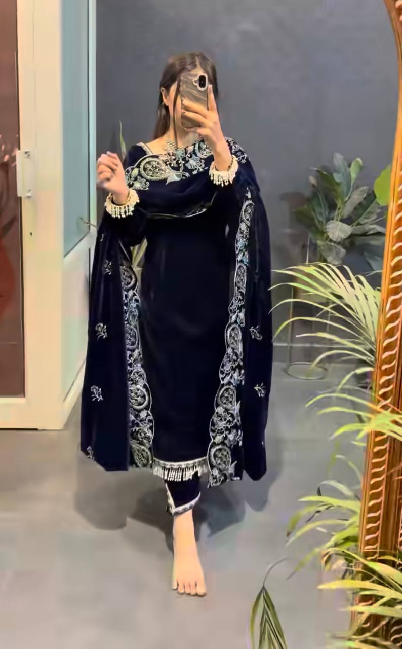 Liyana’s Velvet Muse Deep Navy Embroidered Suit