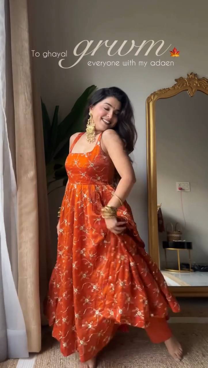 Aarohi Gulnaar Grace Anarkali Set