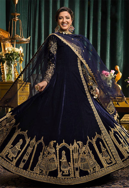 Amaira Premium Velvet Heavy Embroidery Sequence Gown