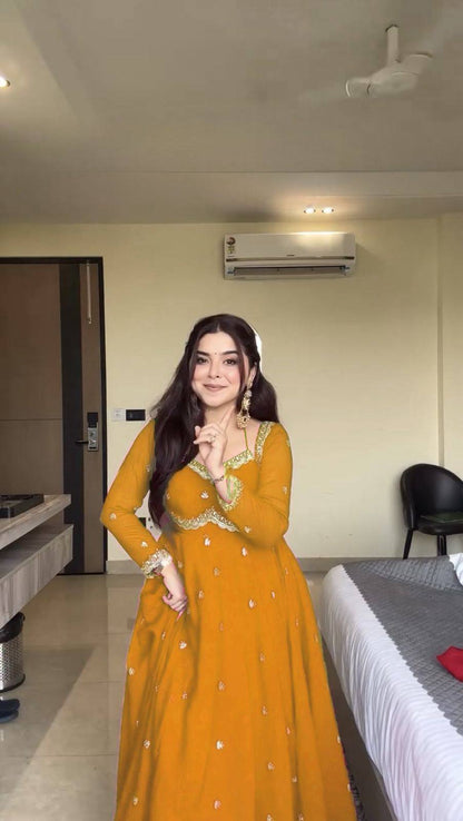 Neha Red Classic Anarkali Suit Set