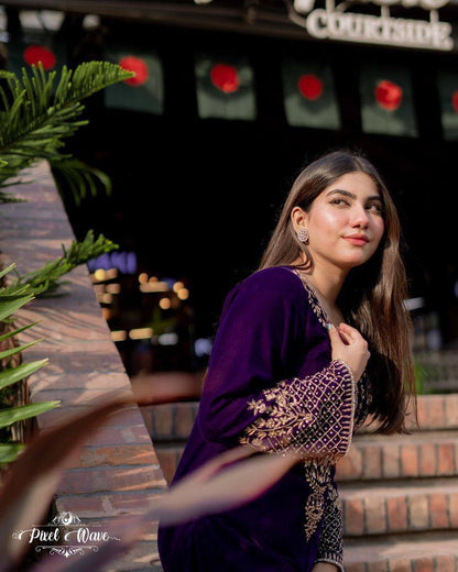 Hoorain Velvet Classic Suit Set