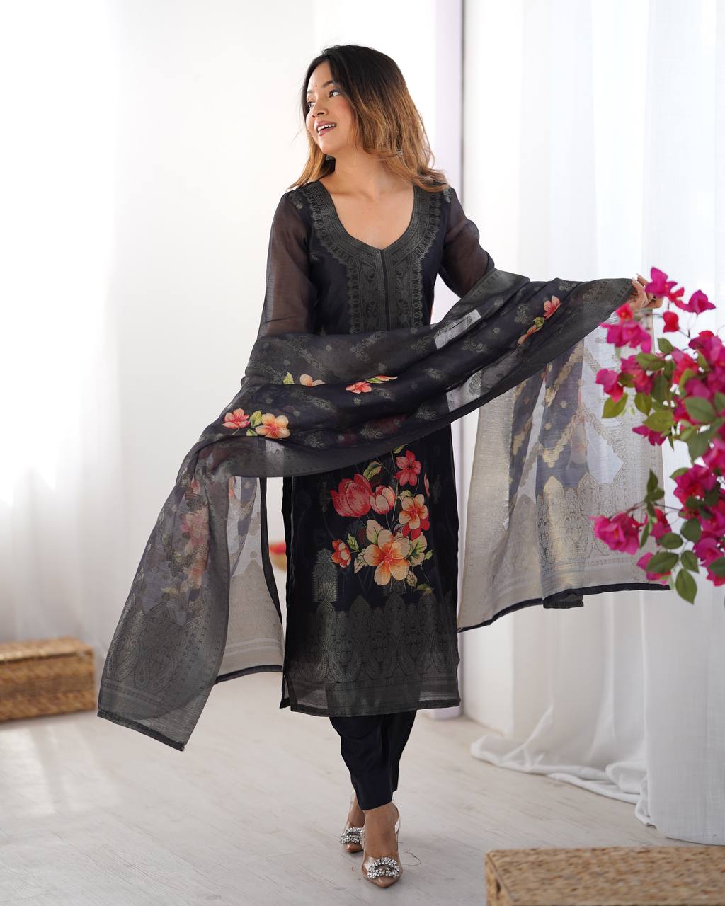 Chanderi Noir Bloom Digital Print Set