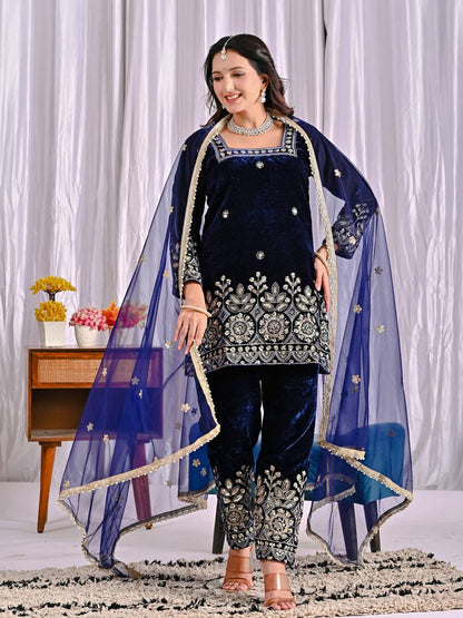Aira Charming Velvet Touch Ethereal Elegance Ethnic Suit Set