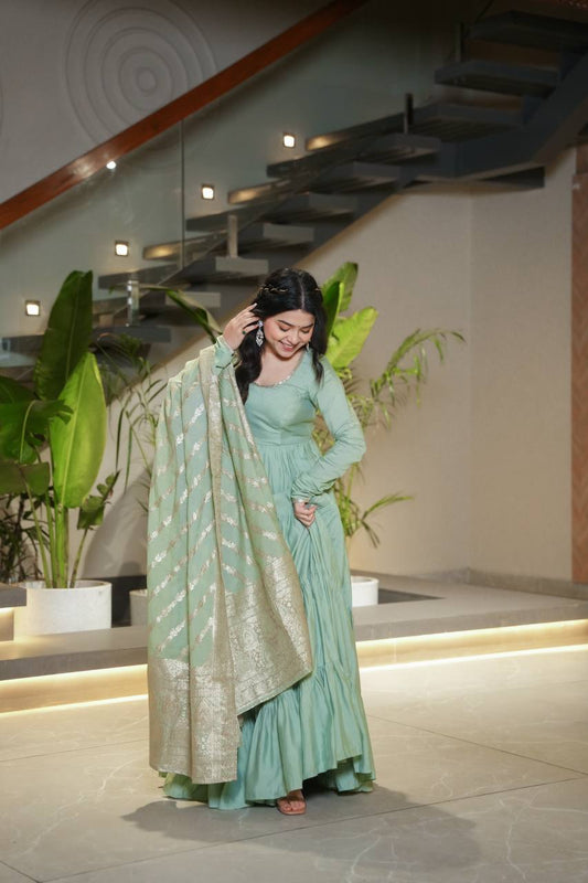 Roohani Designer Romansilk Chanderi Beautifull Anarkali