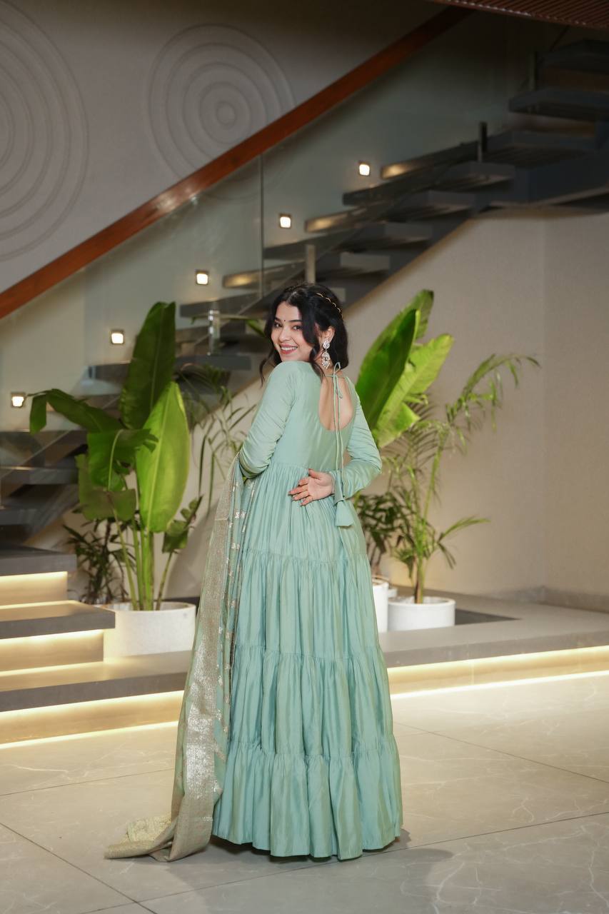 Roohani Designer Romansilk Chanderi Beautifull Anarkali