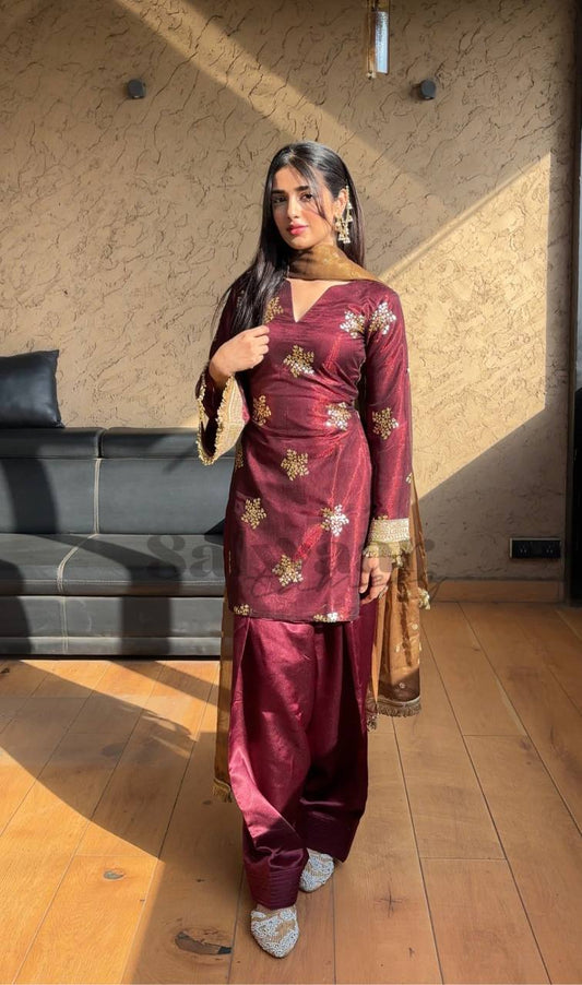 The Royal Ember Muse A Maroon Silk Draped in Gold Dust Elegance Suit