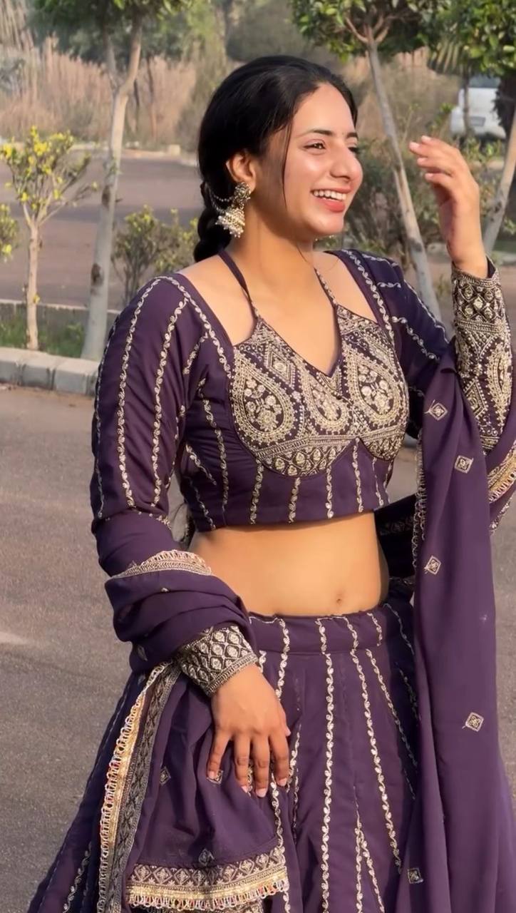 Nazakat-e-Noor Purple Embroidered Lehenga Set"