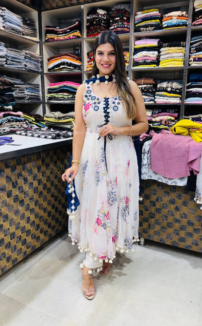 PomPom Petals Whimsical White Blossom Set