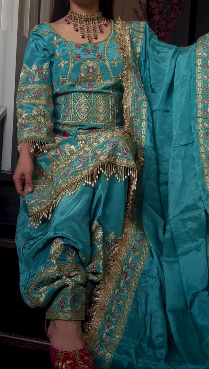 Royal Emerald Enchantment The Golden Heritage Suit Set