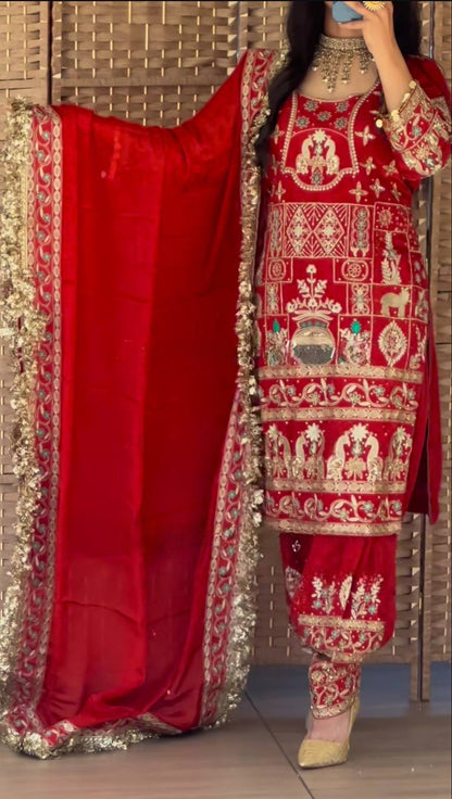 Royal Emerald Enchantment The Golden Heritage Suit Set