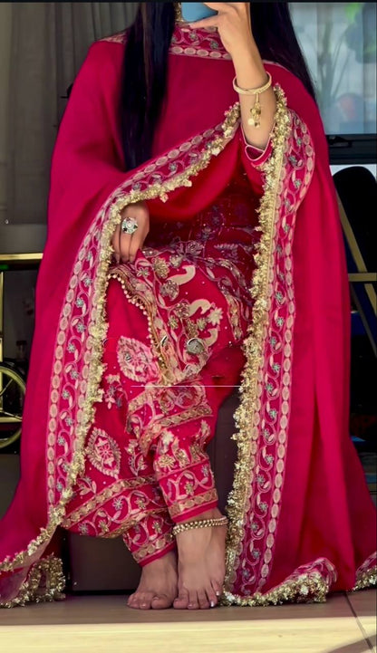 Royal Emerald Enchantment The Golden Heritage Suit Set