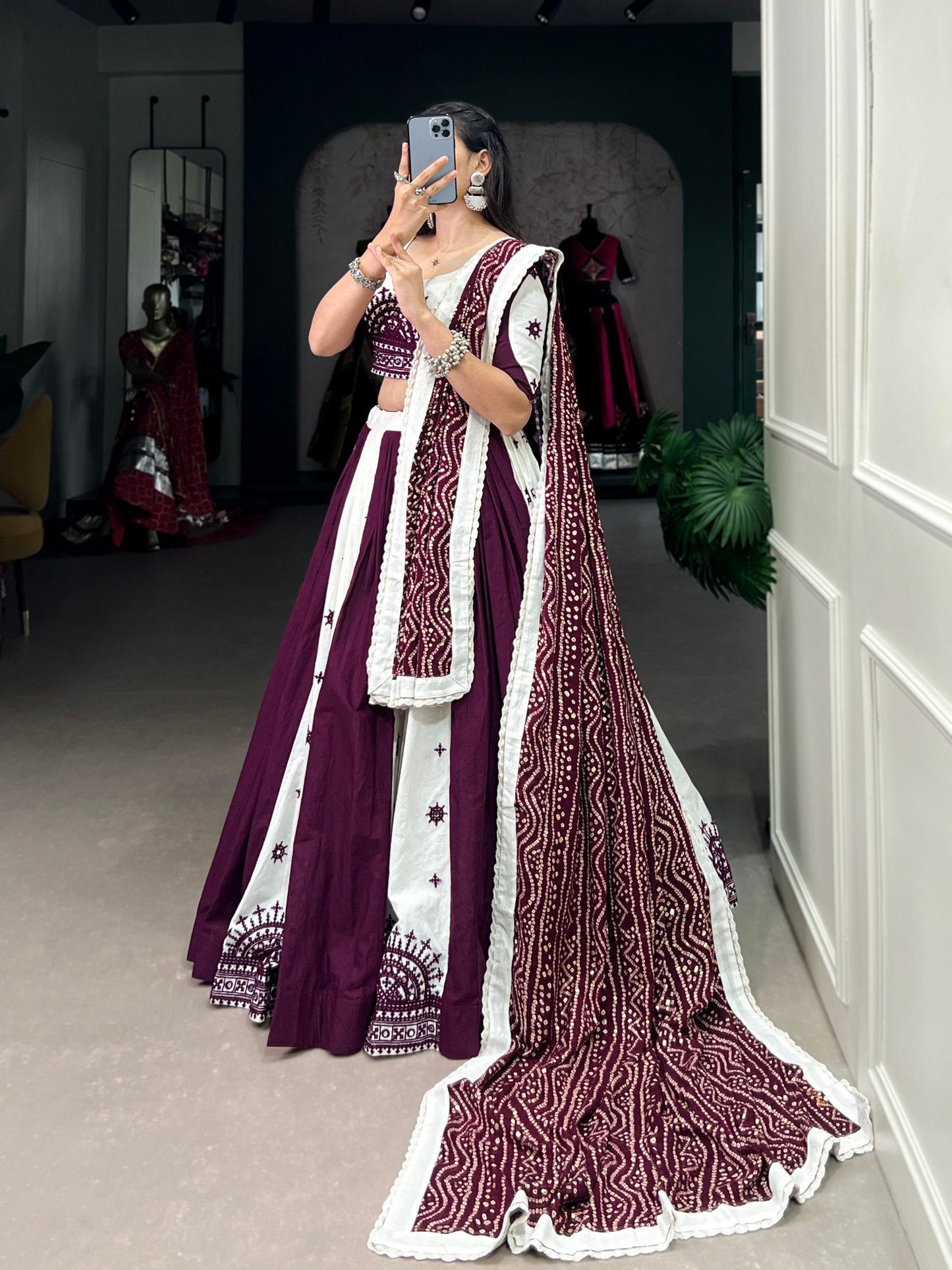 Raag Rasiya: Sacred Threads of Festive Grace