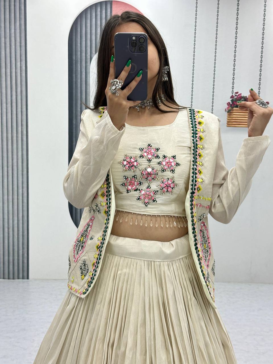 Noor-e-Nazaakat: Off-White Lehenga with Mirror Work Jacket
