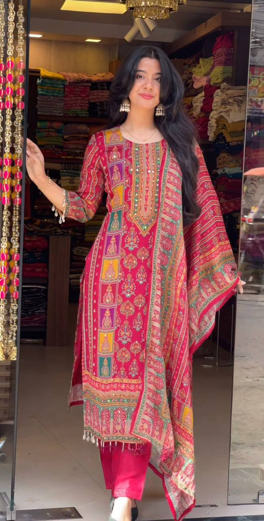 Vrunda Real Hand Mirror Work Kurta Set