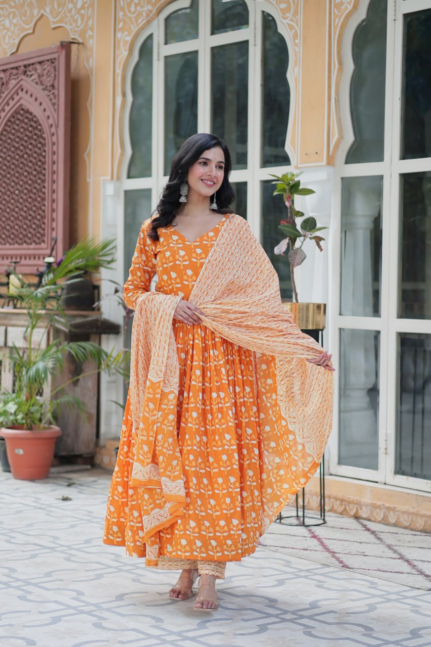 Nivya Twins Aura of Tradition Pure Cotton Gown