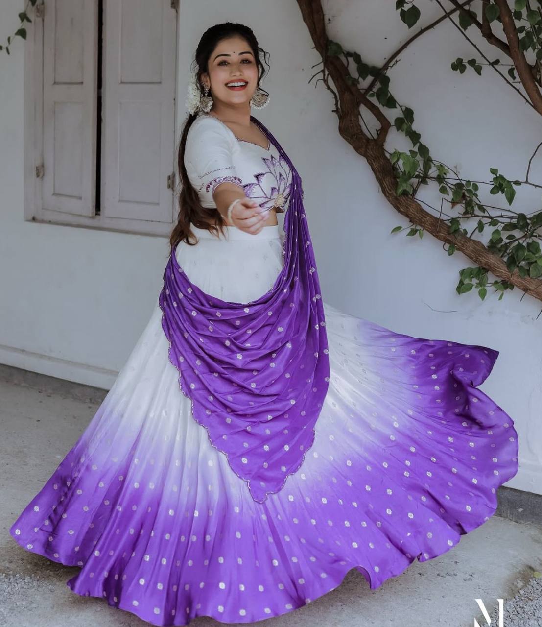 Inara White-to-purple Tradition Style Lehenga
