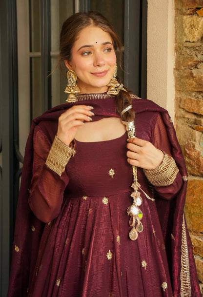 Kashish Elegant Heavy Embroidered Sequence Work Set