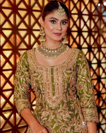 Zari Zewar Sharara –Drape of Dreams and Gold