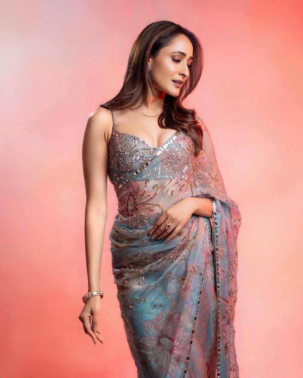 Elegance Redefined  Pragya Jaiswal in Aiza Saree